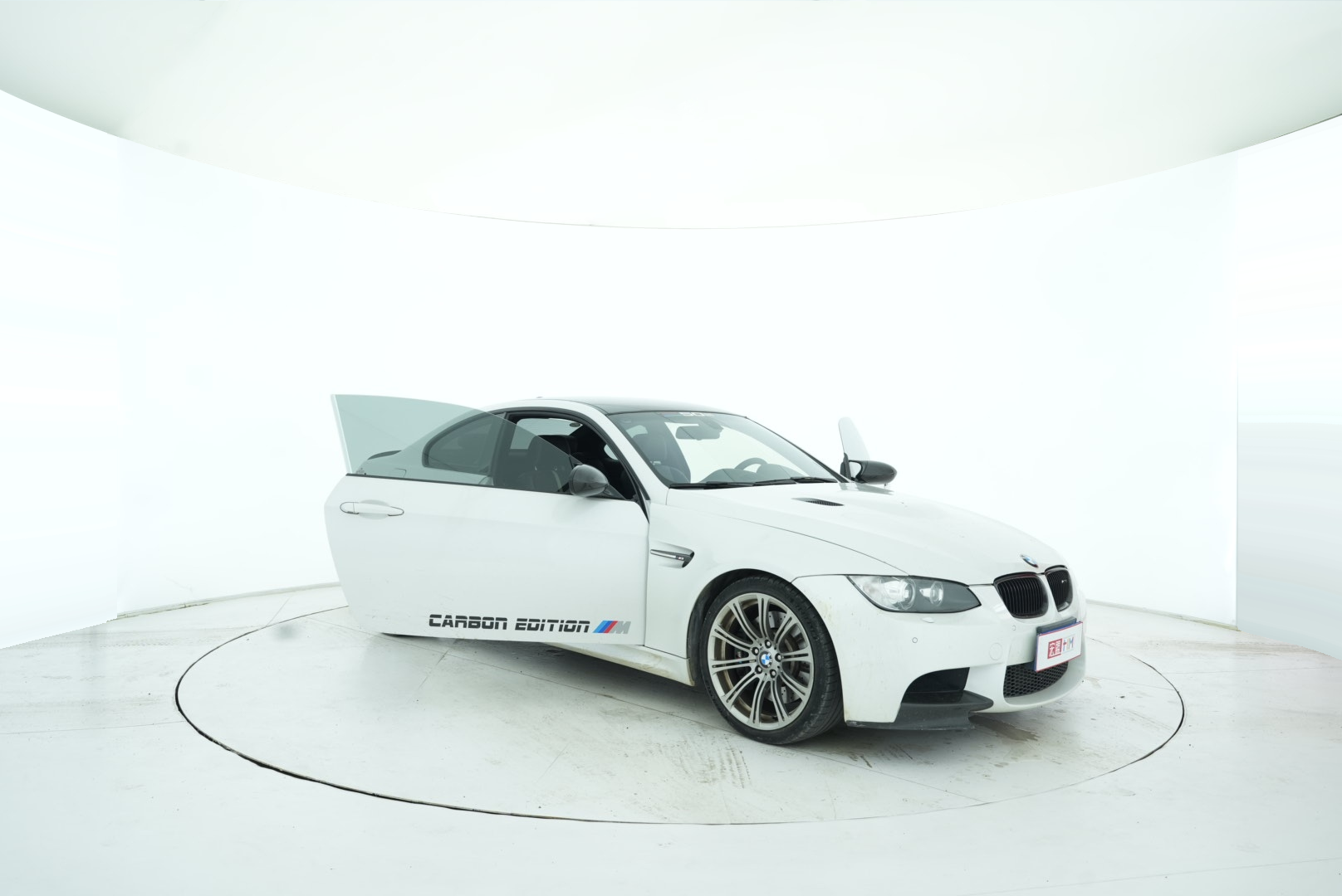 BMW M3 2011 — фото 17