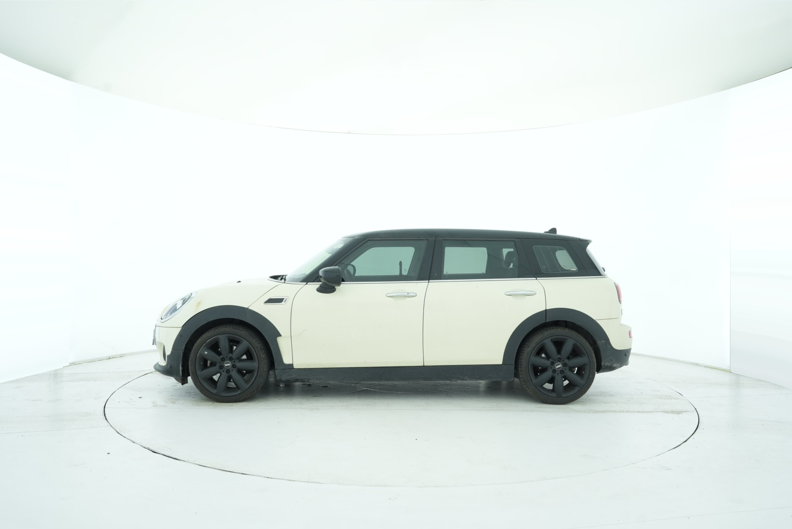 MINI CLUBMAN 2019 — фото 3