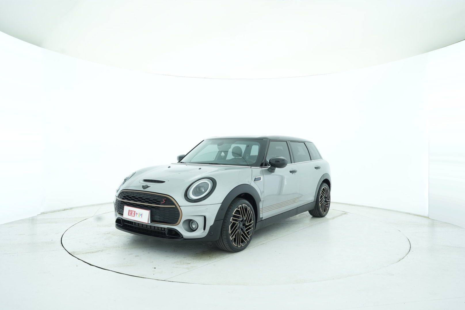 MINI CLUBMAN 2023 — фото 1