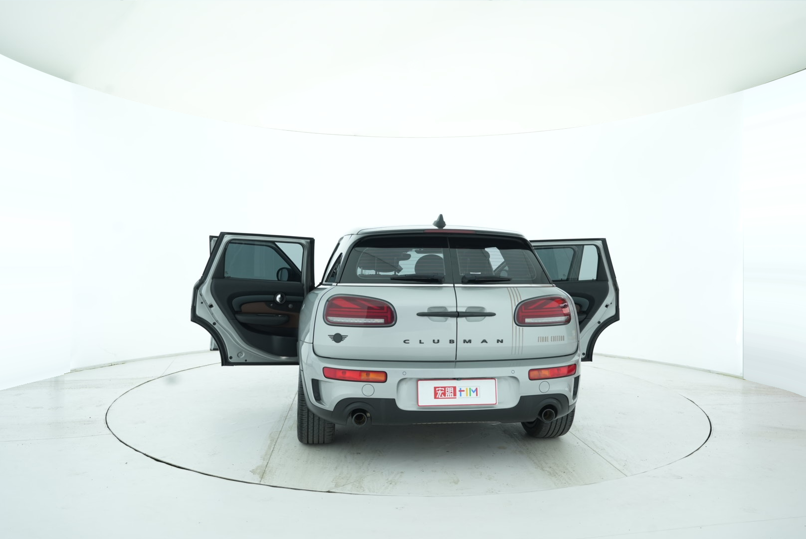 MINI CLUBMAN 2023 — фото 12