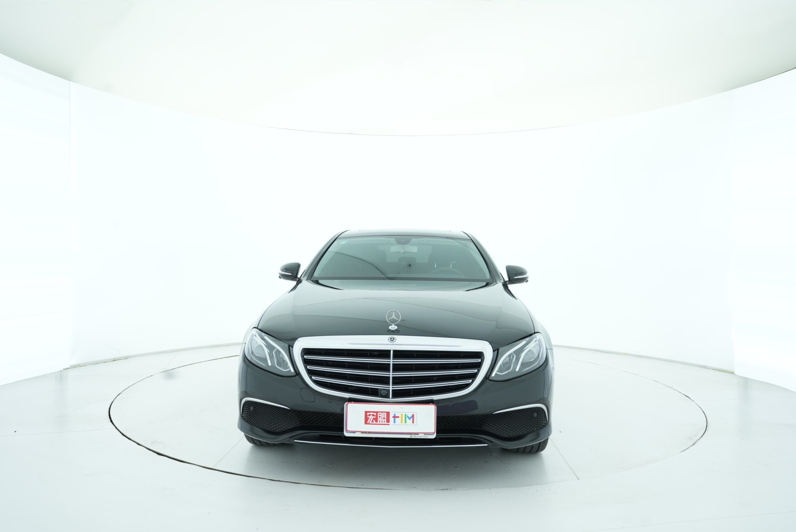 Mercedes Benz E-Class 2019 — фото 9