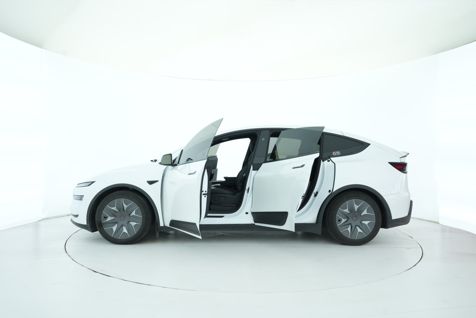 Tesla Model Y(Imported) 2020 — фото 12