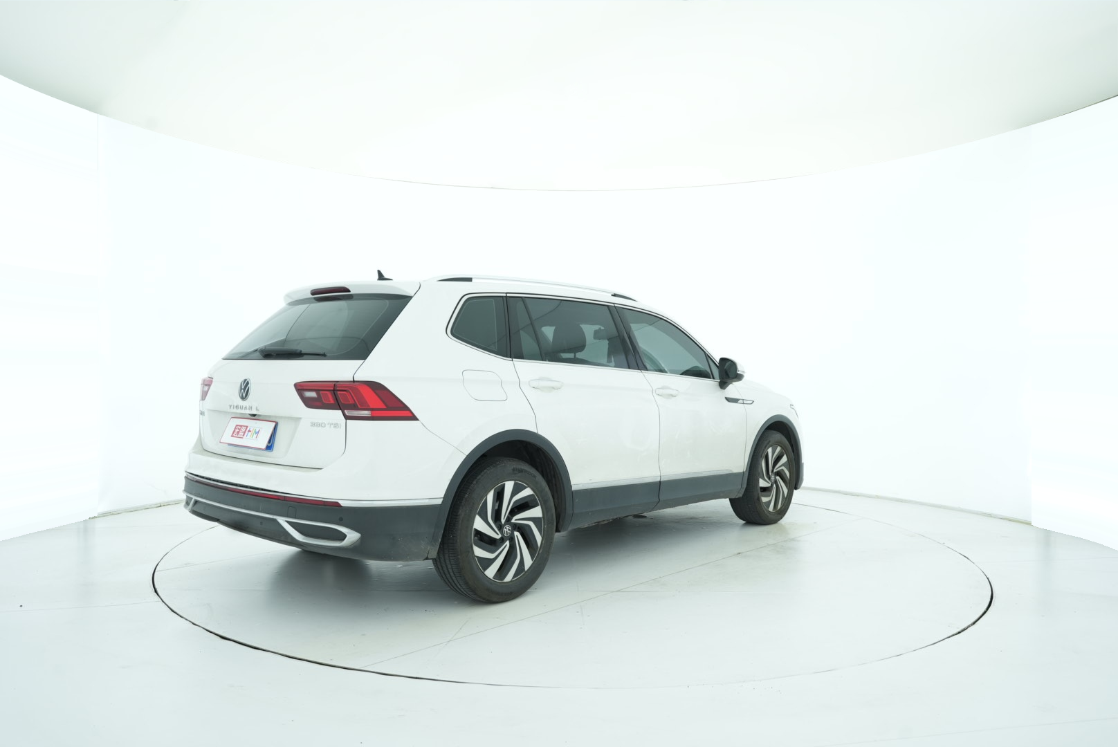 Volkswagen Tiguan L 2022 — фото 6