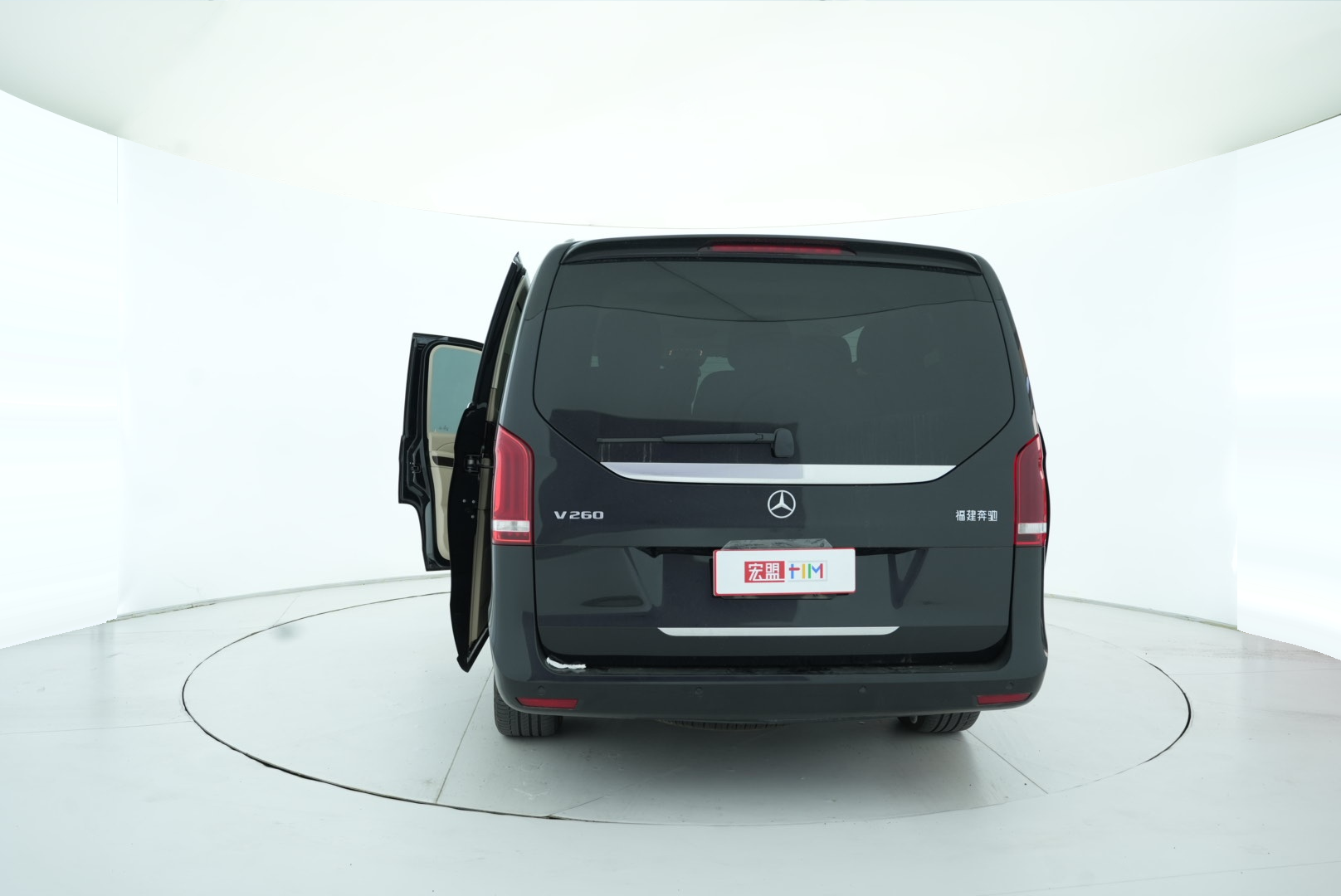 Mercedes Benz V-Class 2021 — фото 14