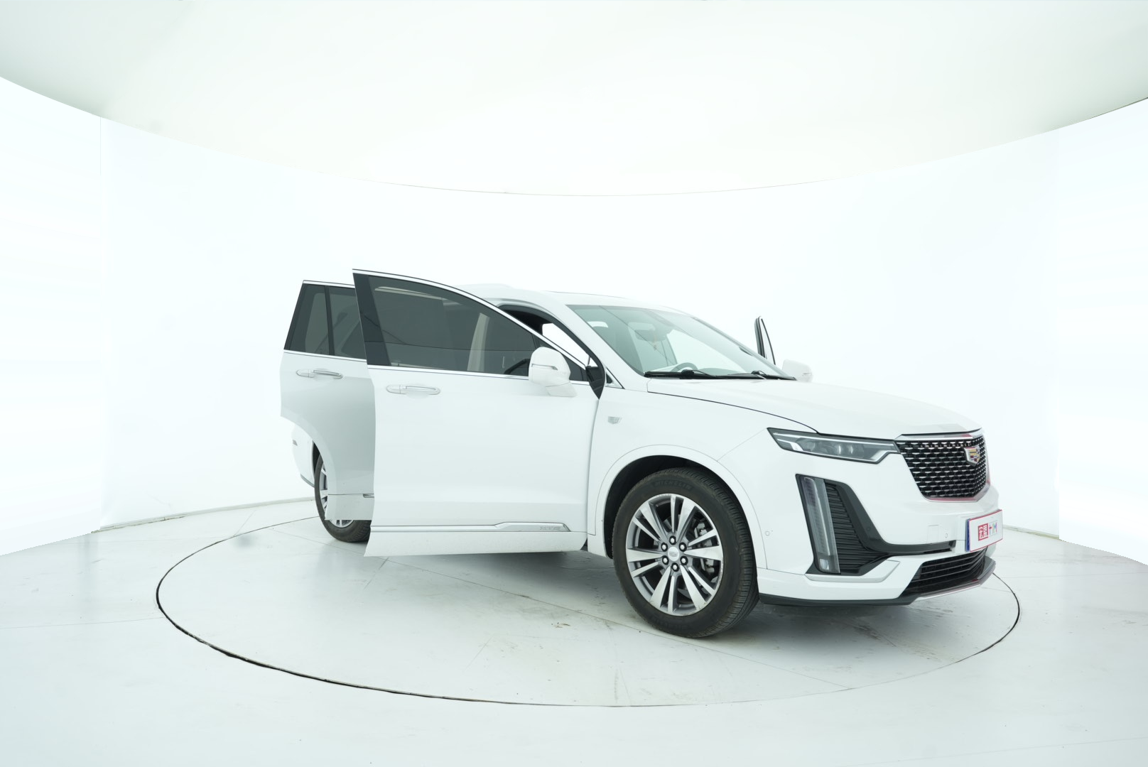 Cadillac XT6 2020 — фото 17