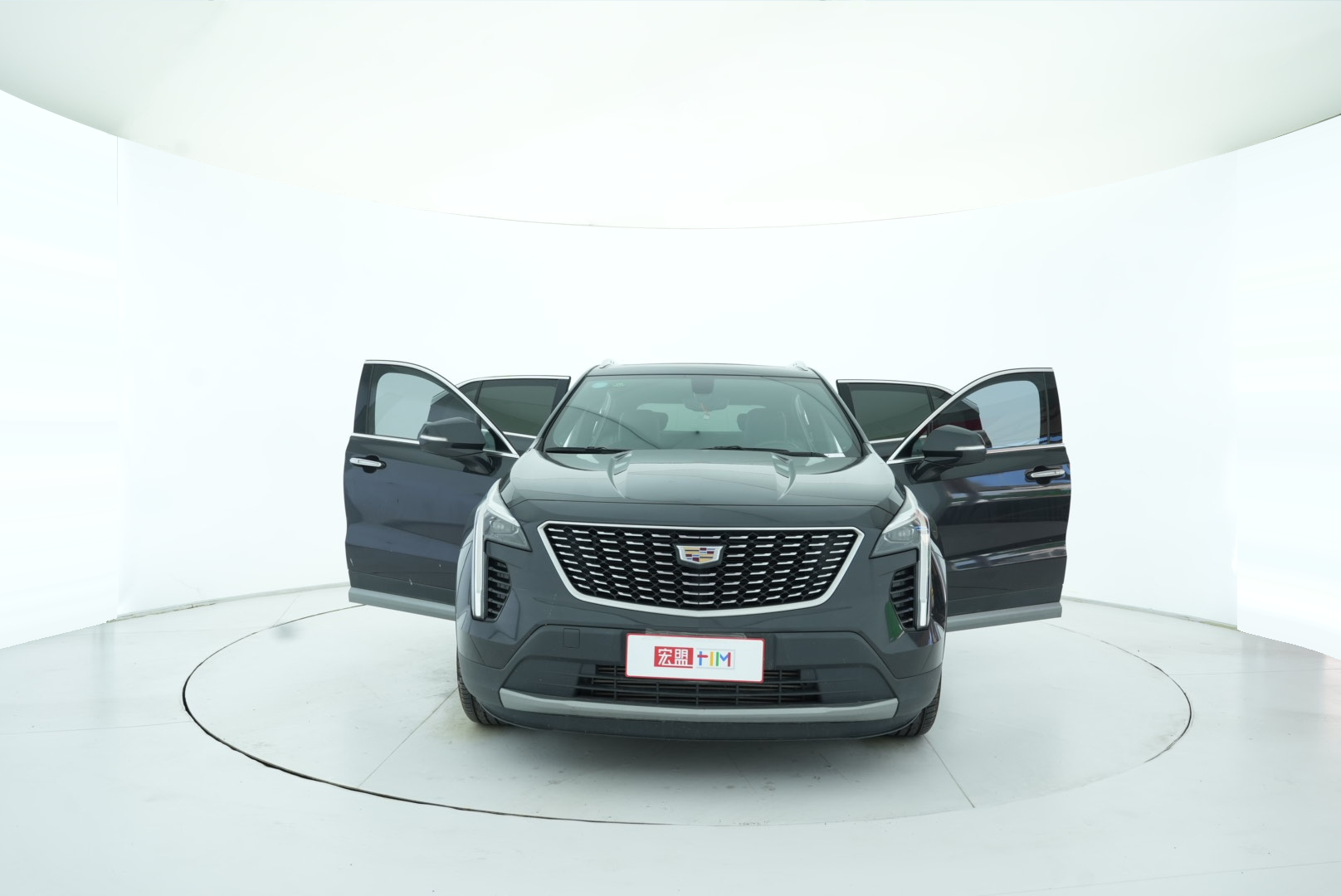 Cadillac XT4 2018 — фото 10