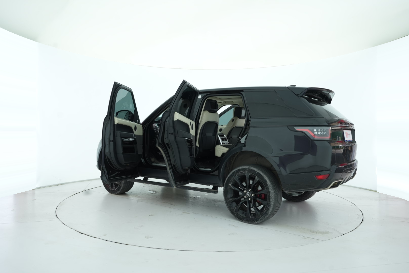 Land Rover Range Rover Sport 2022 — фото 13