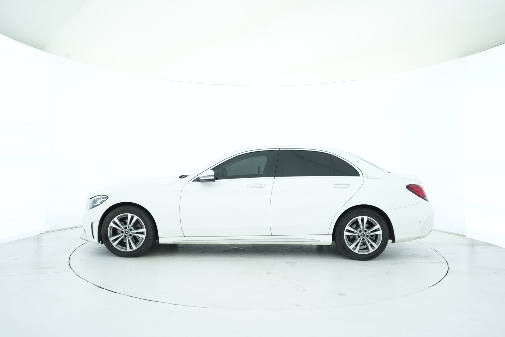 Mercedes Benz C-Class 2021 — фото 3