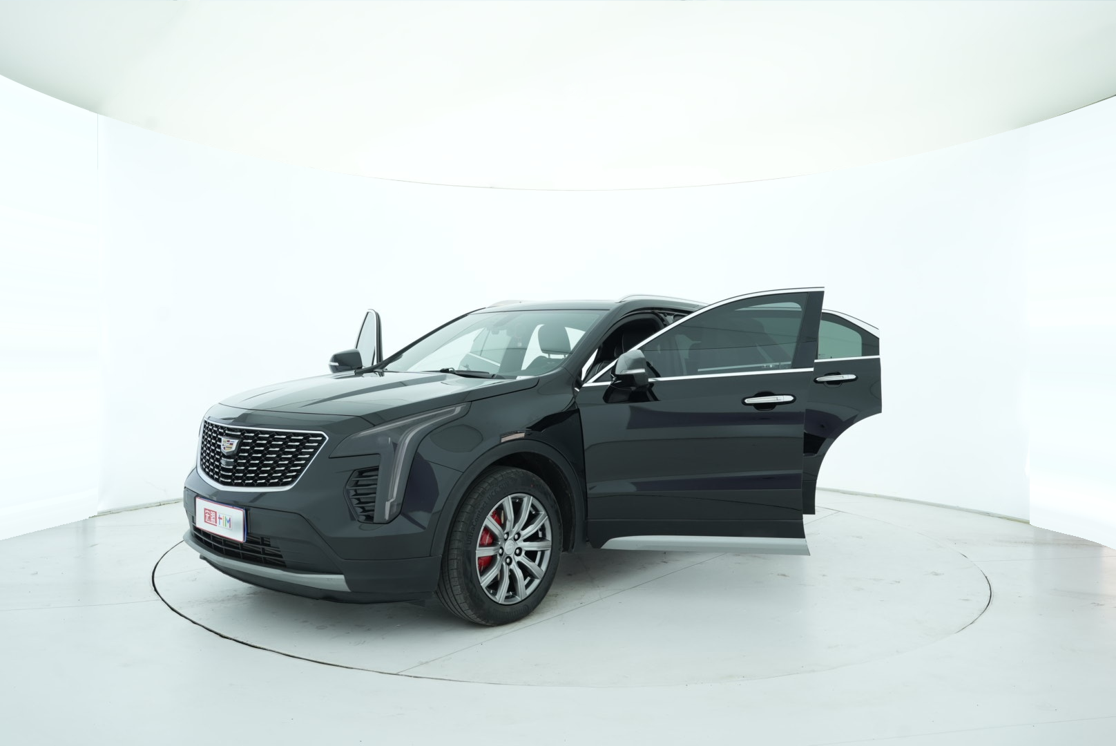 Cadillac XT4 2021 — фото 11