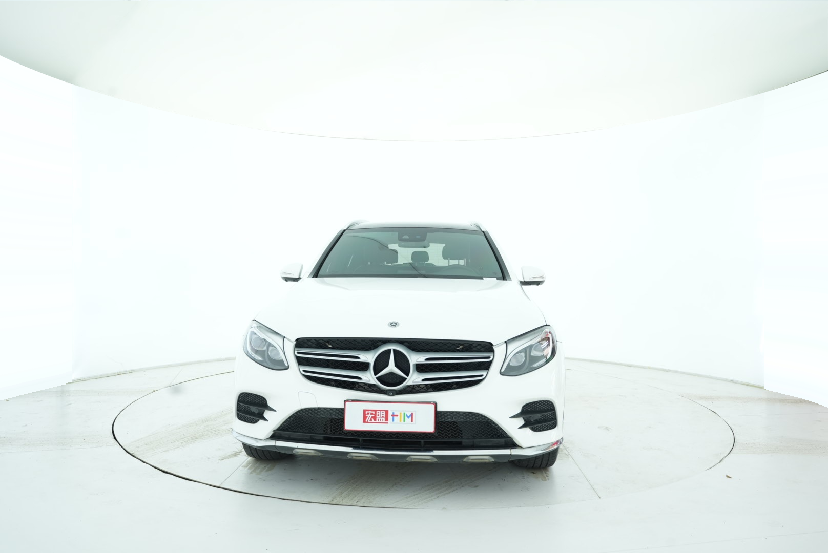 Mercedes Benz GLC 2017 — фото 16