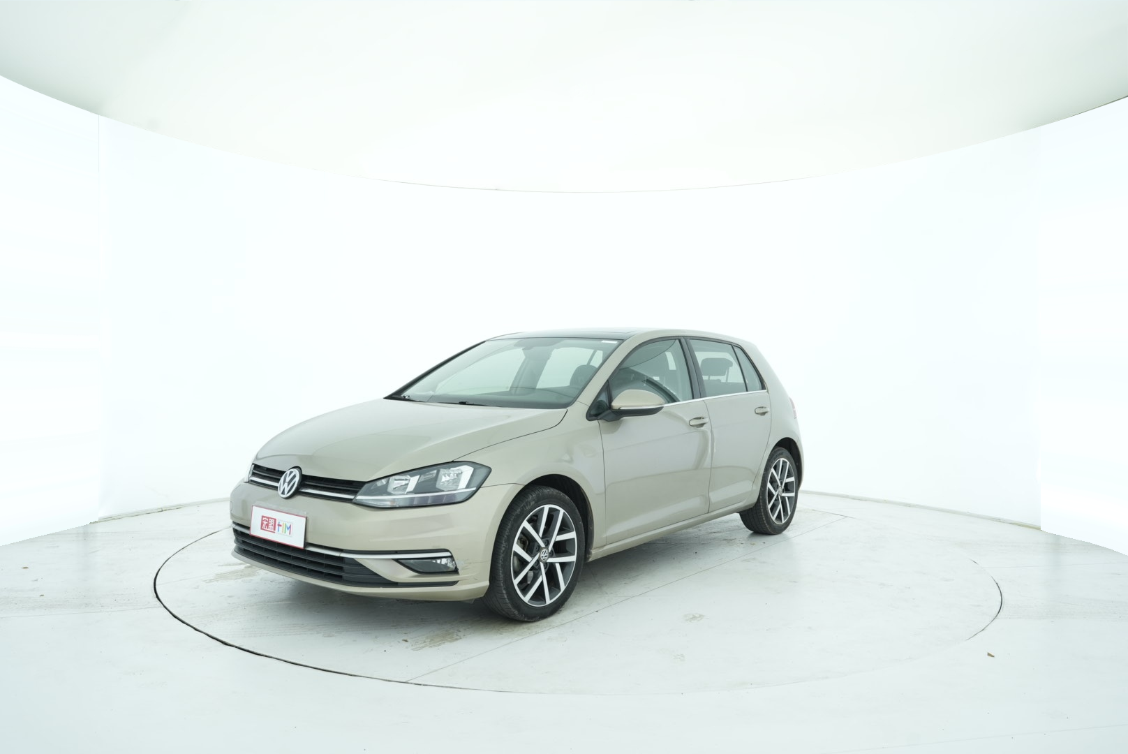Volkswagen Golf 2018 — фото 1
