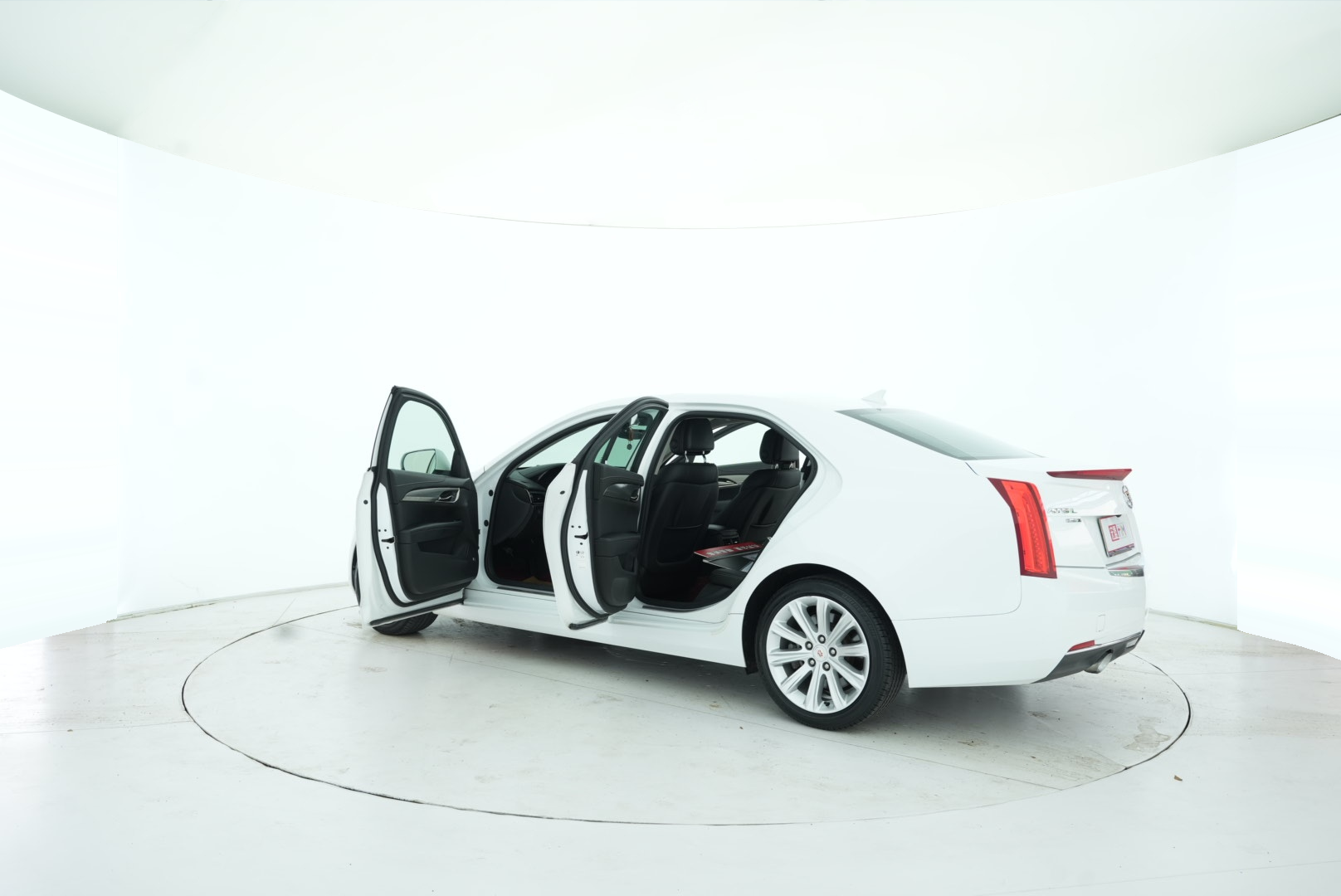 Cadillac ATS-L 2014 — фото 13