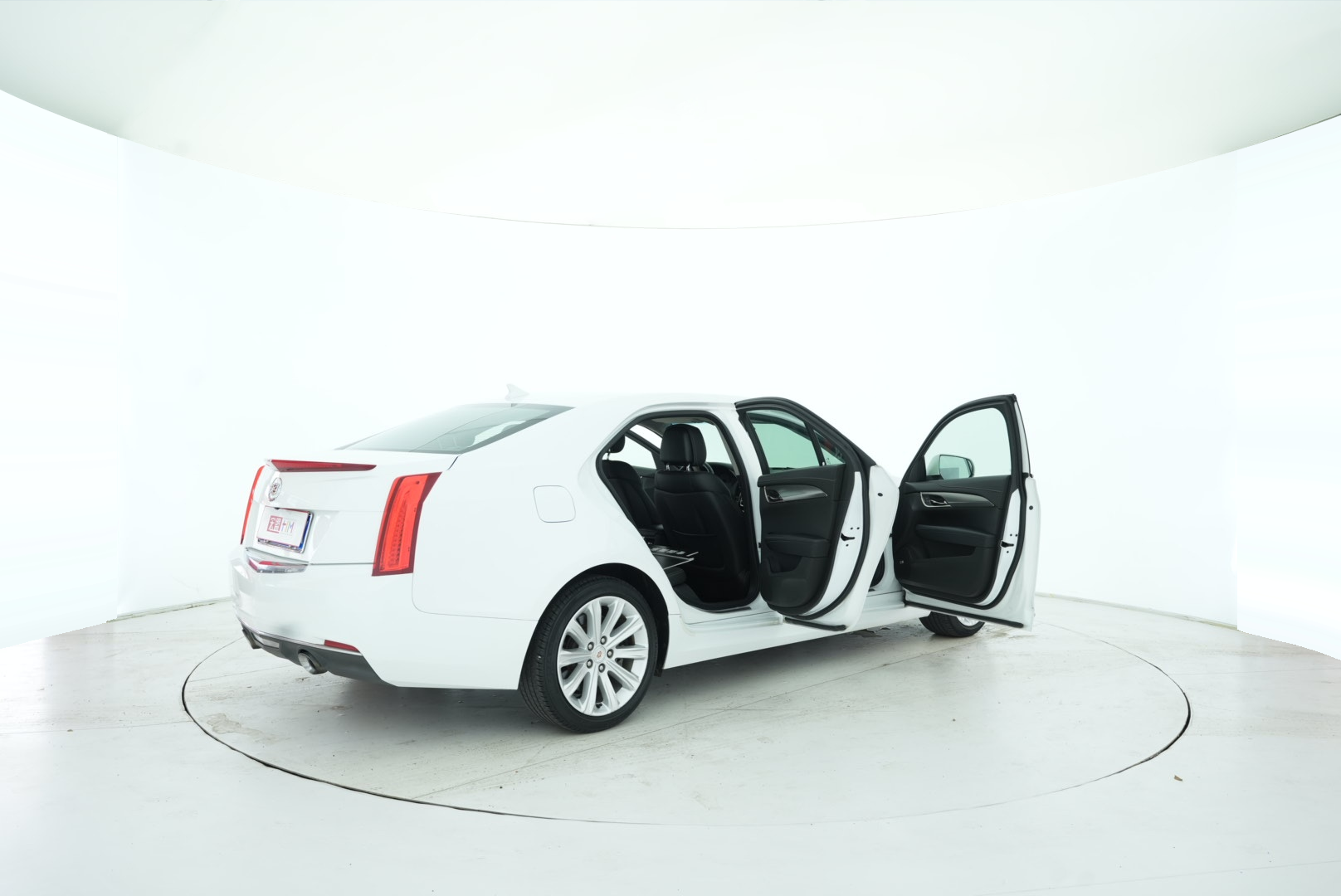 Cadillac ATS-L 2014 — фото 15