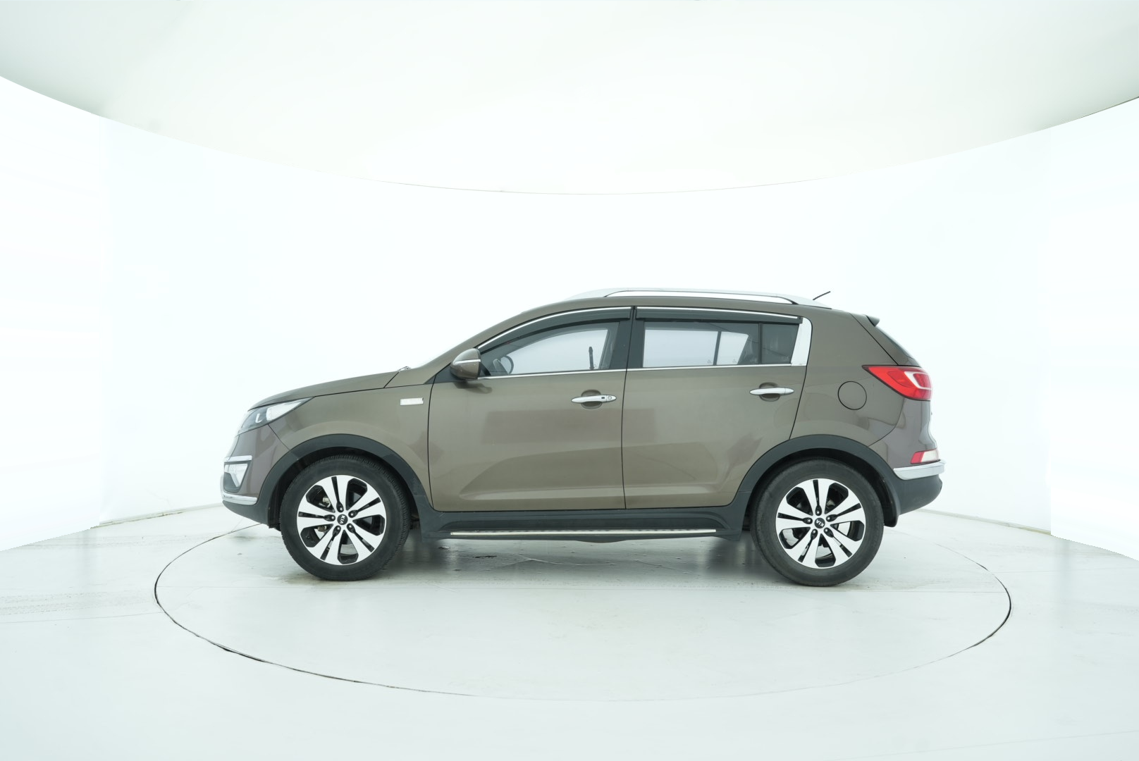 KIA Sportage 2014 — фото 3