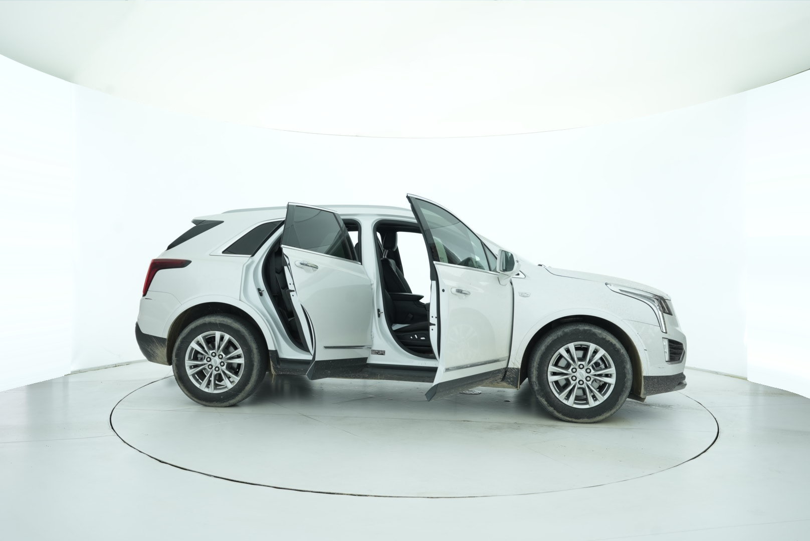 Cadillac XT5 2021 — фото 16