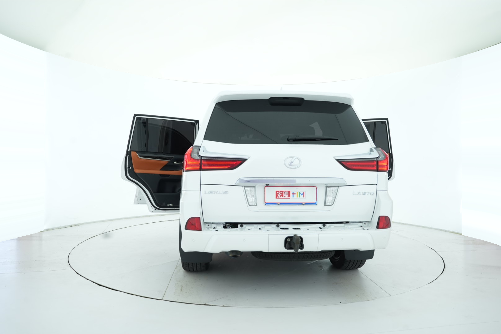 Lexus LX 2016 — фото 14