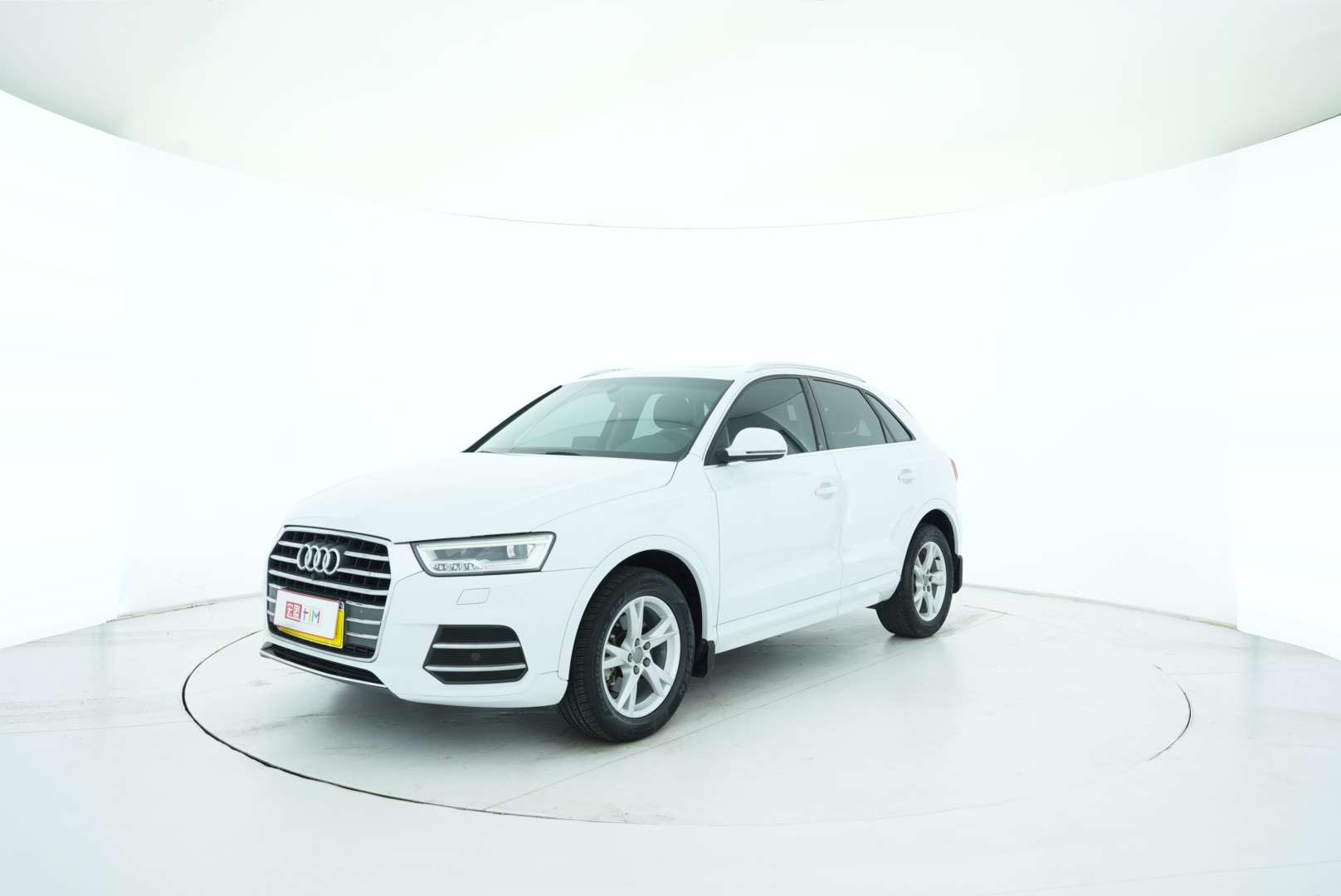 Audi Q3 2018 — фото 2