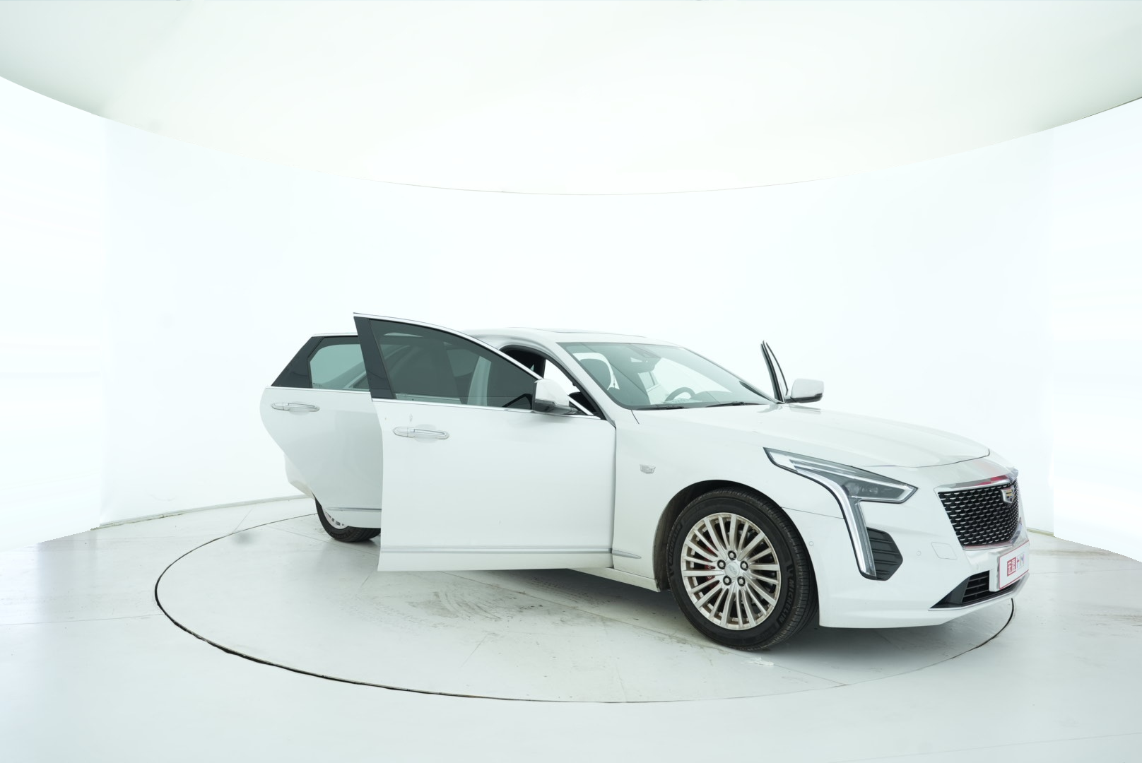 Cadillac CT6 2021 — фото 17