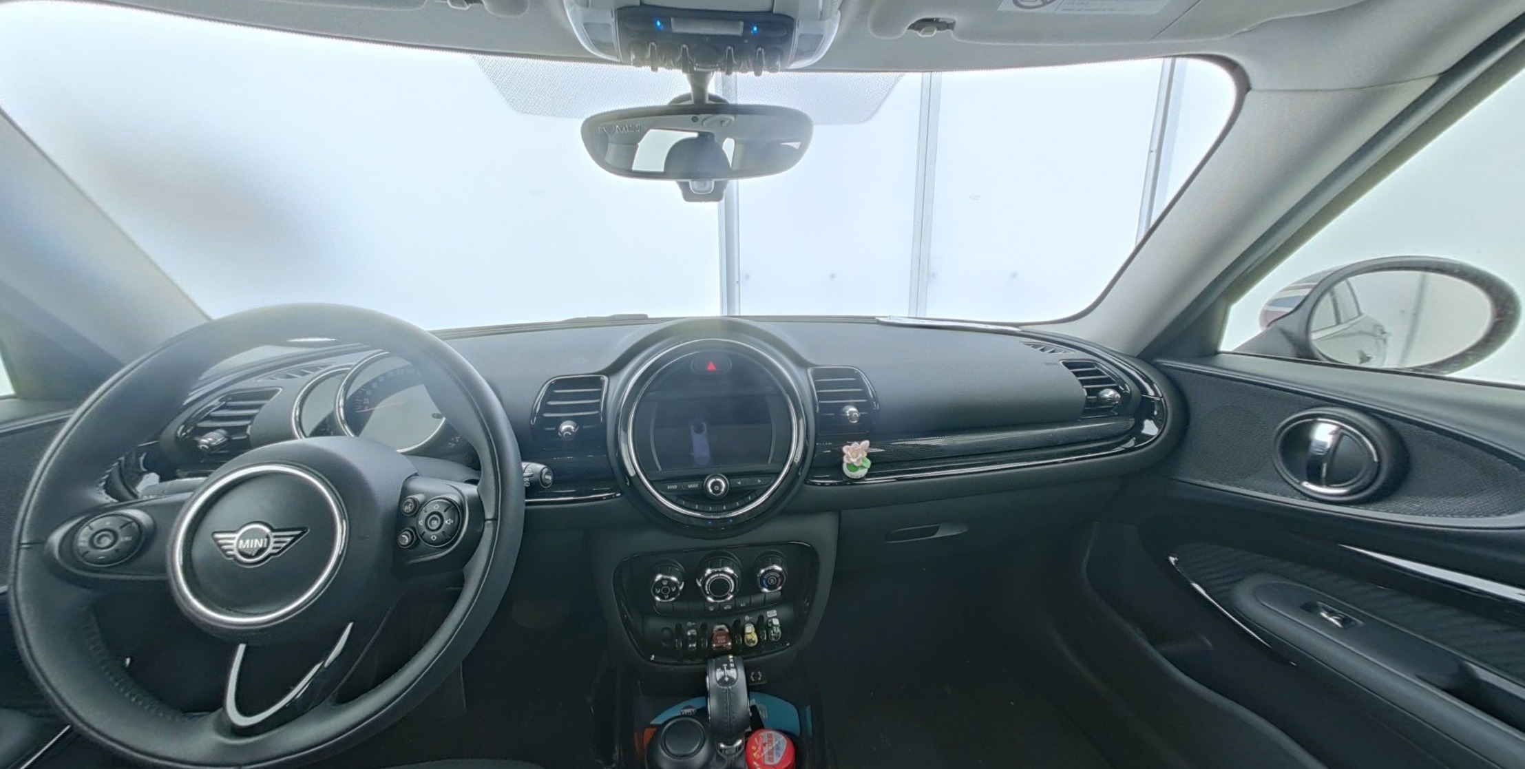 MINI CLUBMAN 2016 — фото 1