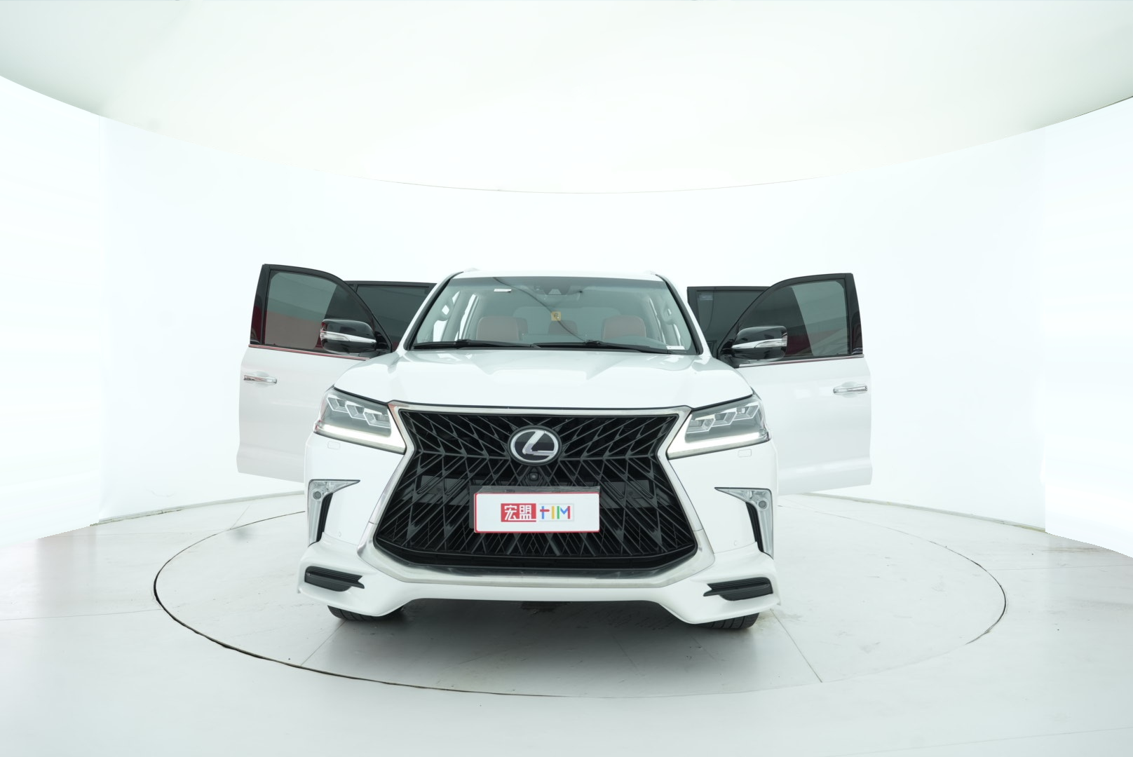 Lexus LX 2019 — фото 10