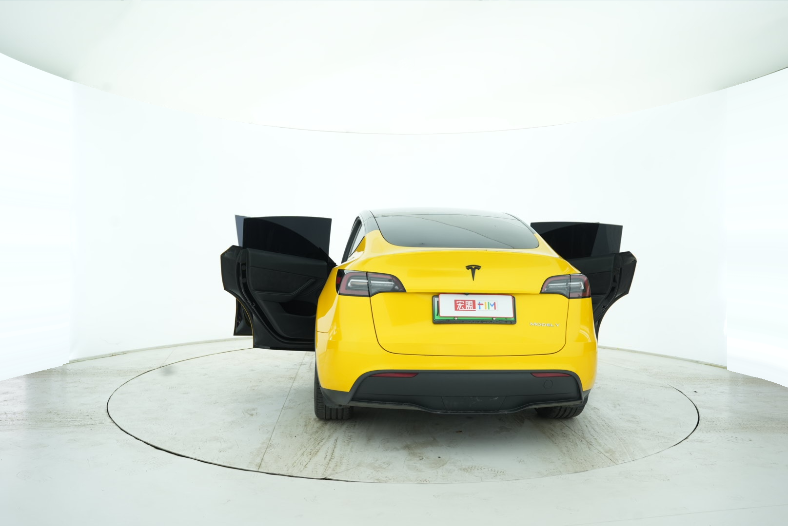 Tesla Model Y 2022 — фото 14