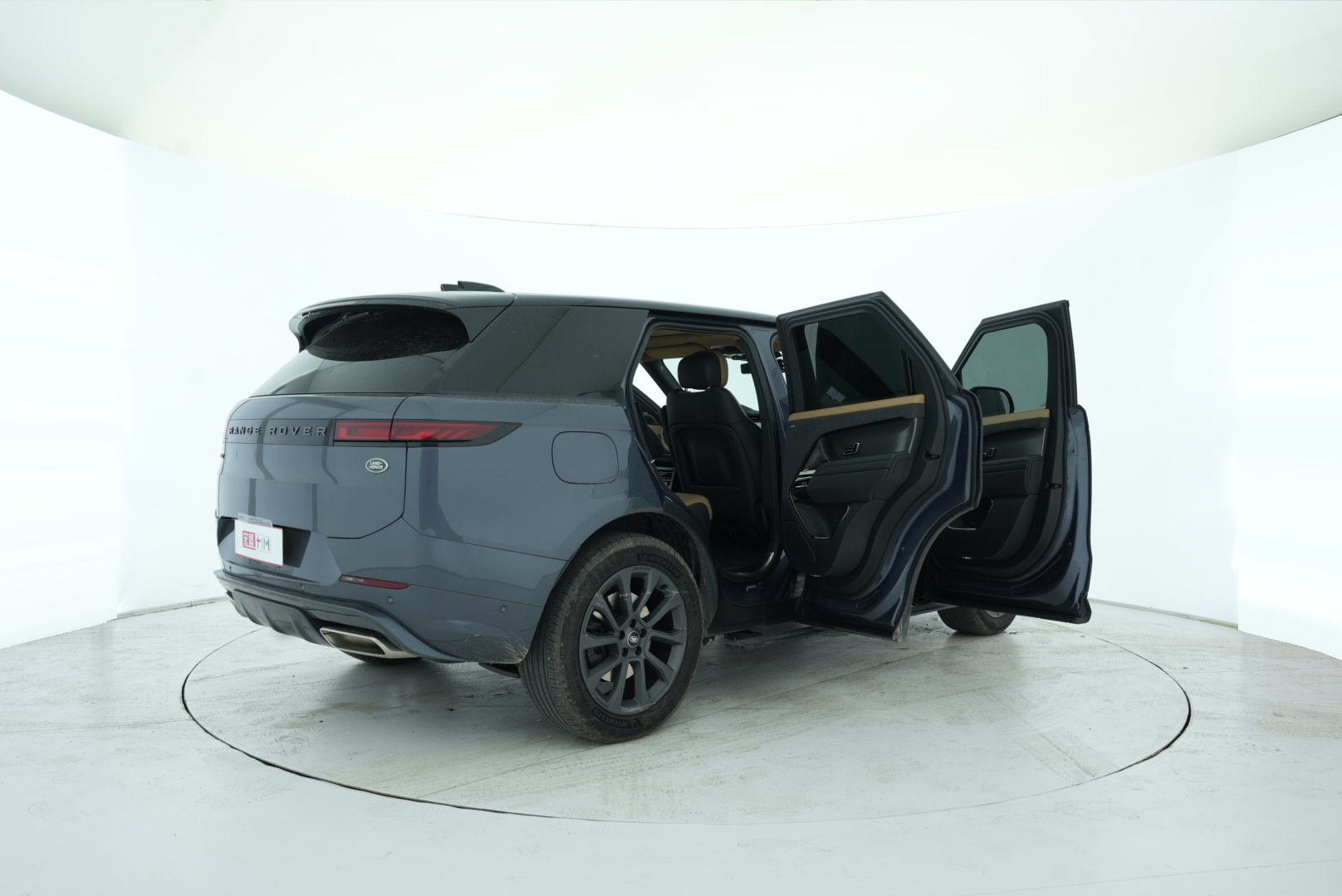Land Rover Range Rover Sport 2023 — фото 15