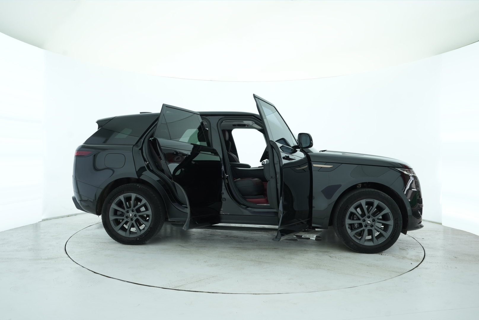 Land Rover Range Rover Sport 2024 — фото 16