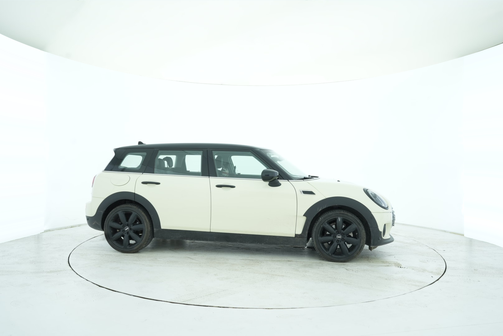 MINI CLUBMAN 2022 — фото 7