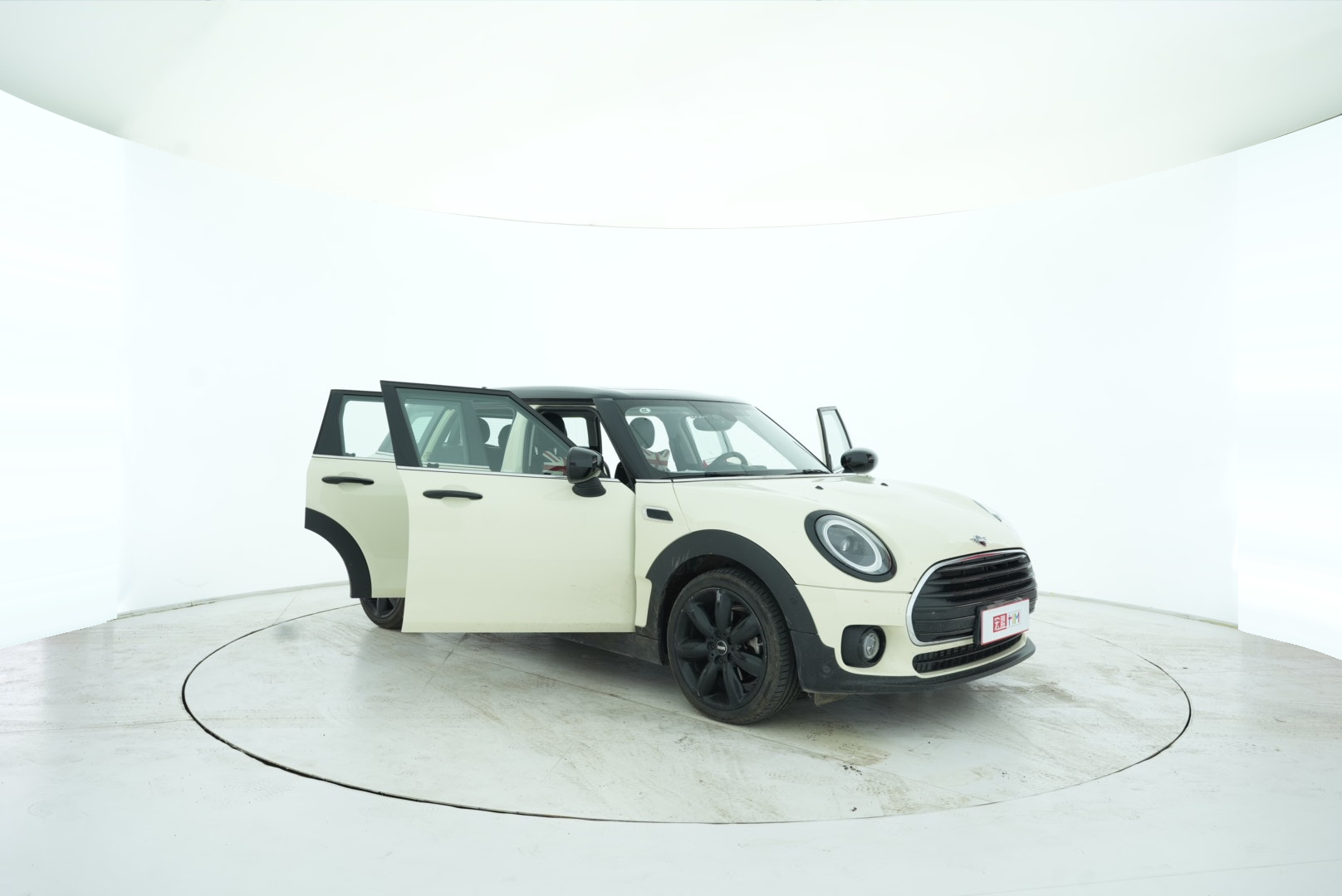 MINI CLUBMAN 2022 — фото 17