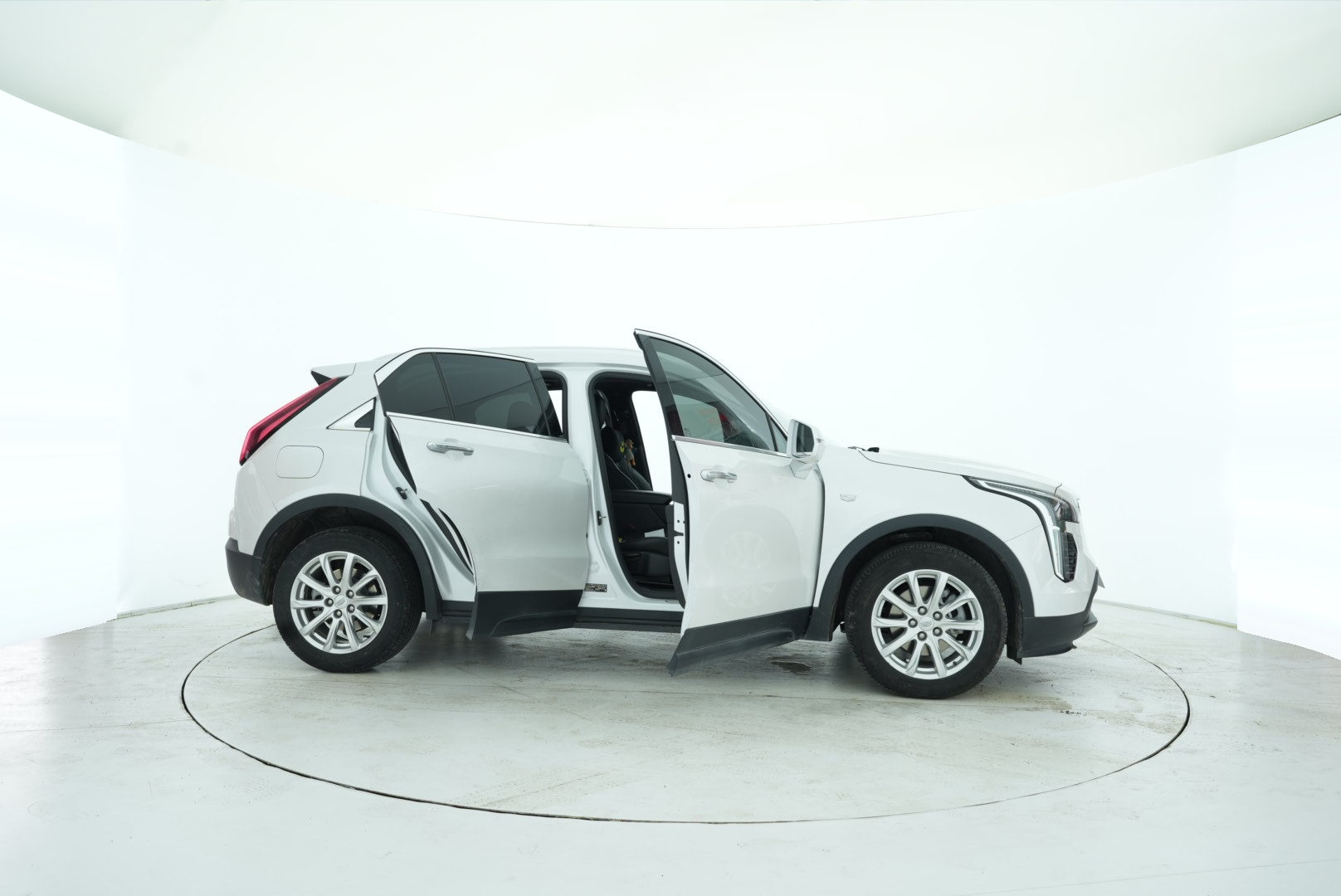 Cadillac XT4 2020 — фото 16