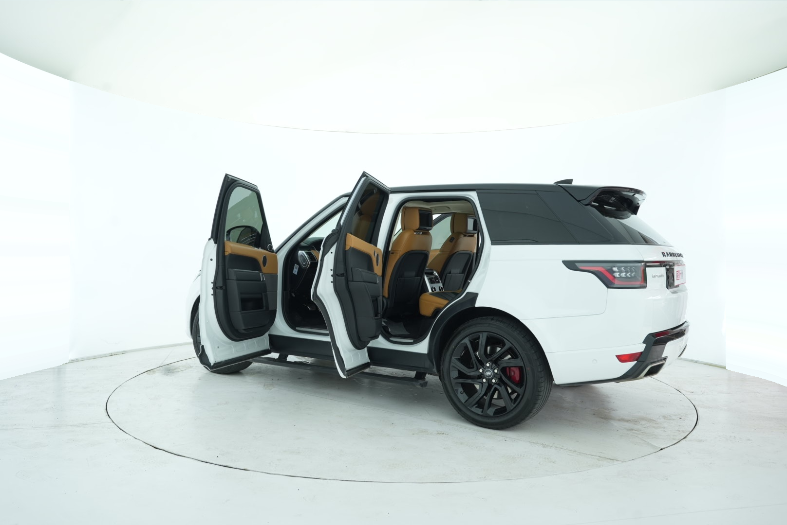 Land Rover Range Rover Sport 2018 — фото 13
