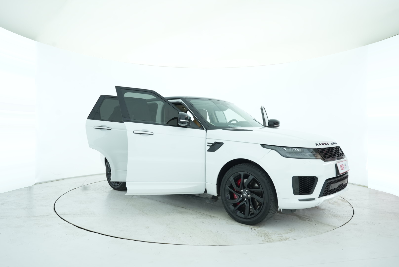 Land Rover Range Rover Sport 2018 — фото 17