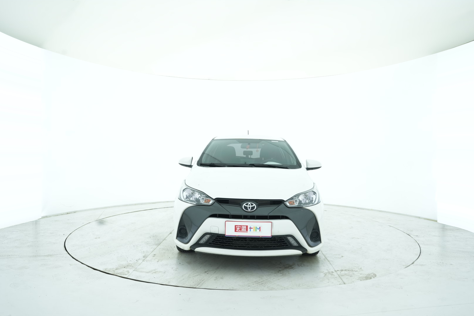Toyota YARiS L 2020 — фото 8