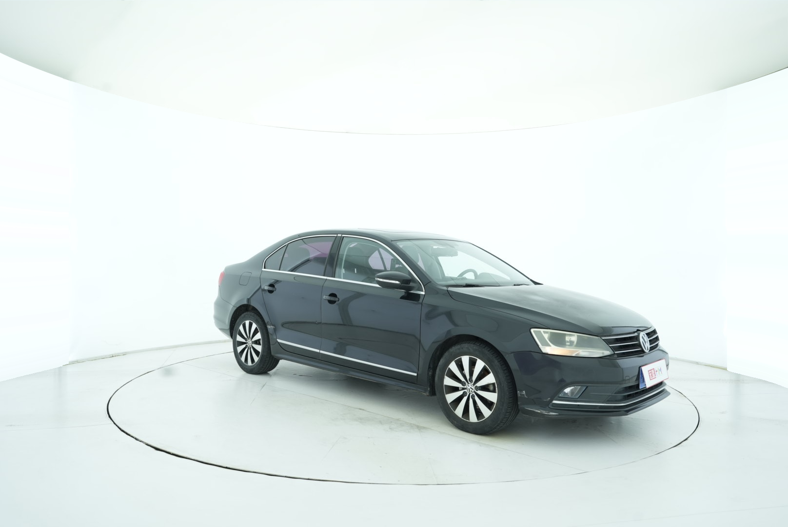Volkswagen Jetta 2018 — фото 8