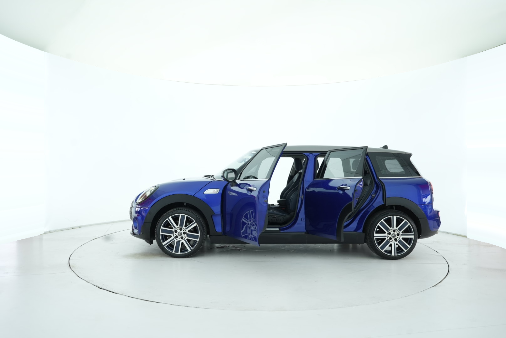 MINI CLUBMAN 2019 — фото 12