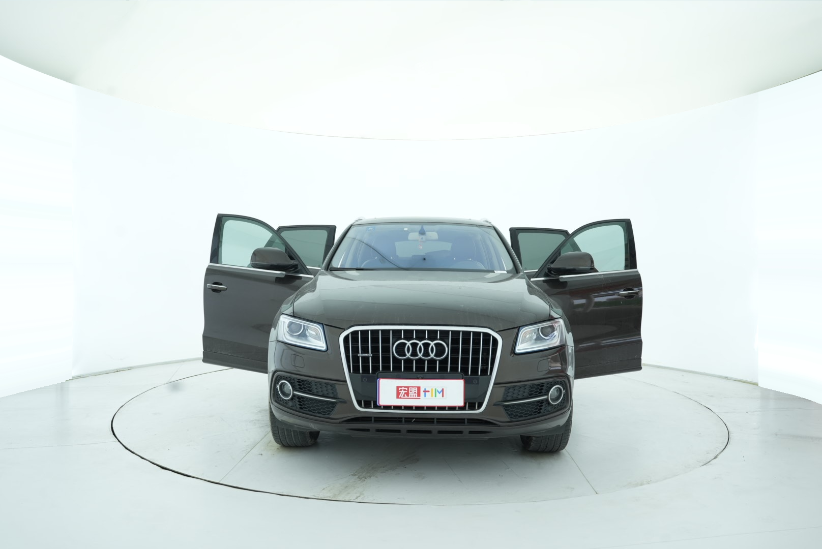 Audi Q5 2018 — фото 10