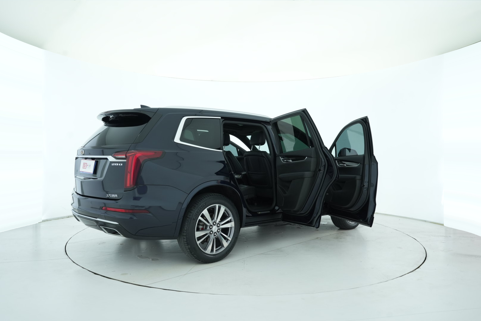 Cadillac XT6 2021 — фото 15
