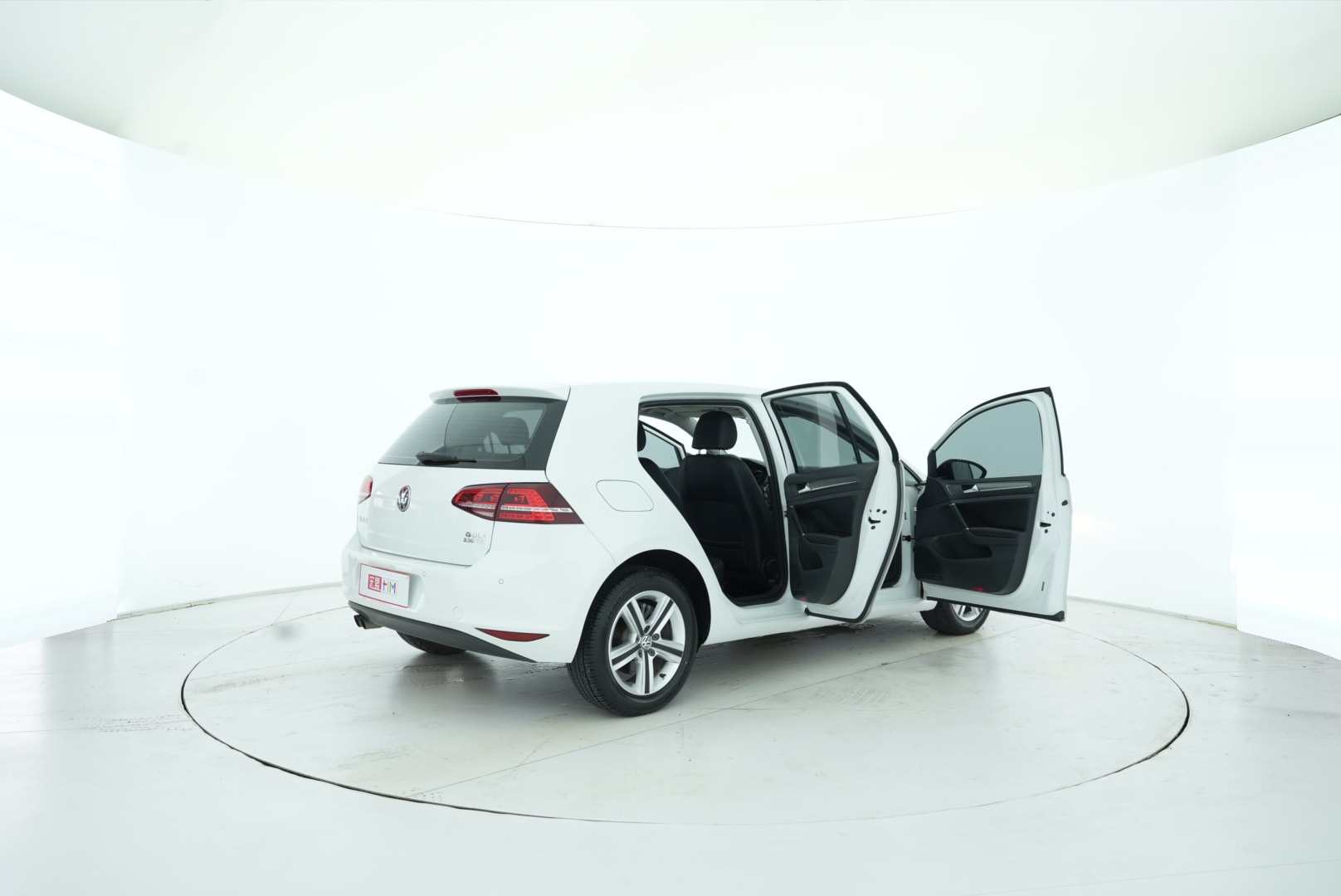 Volkswagen Golf 2017 — фото 15