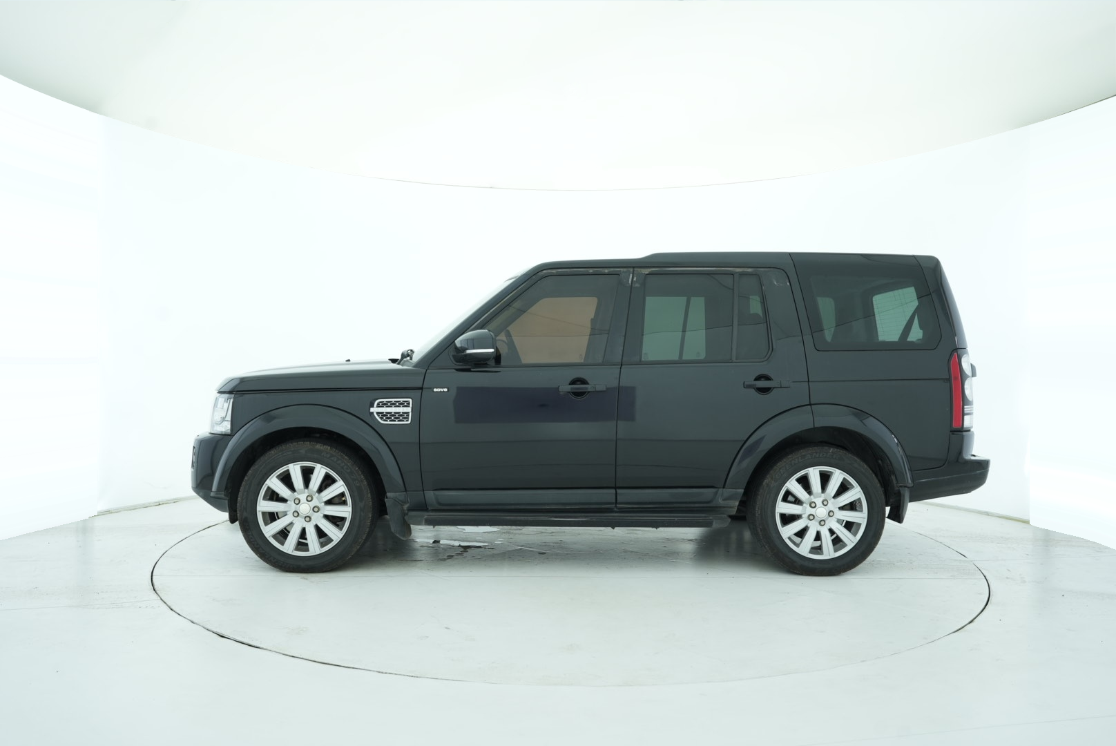 Land Rover Discovery 2015 — фото 3