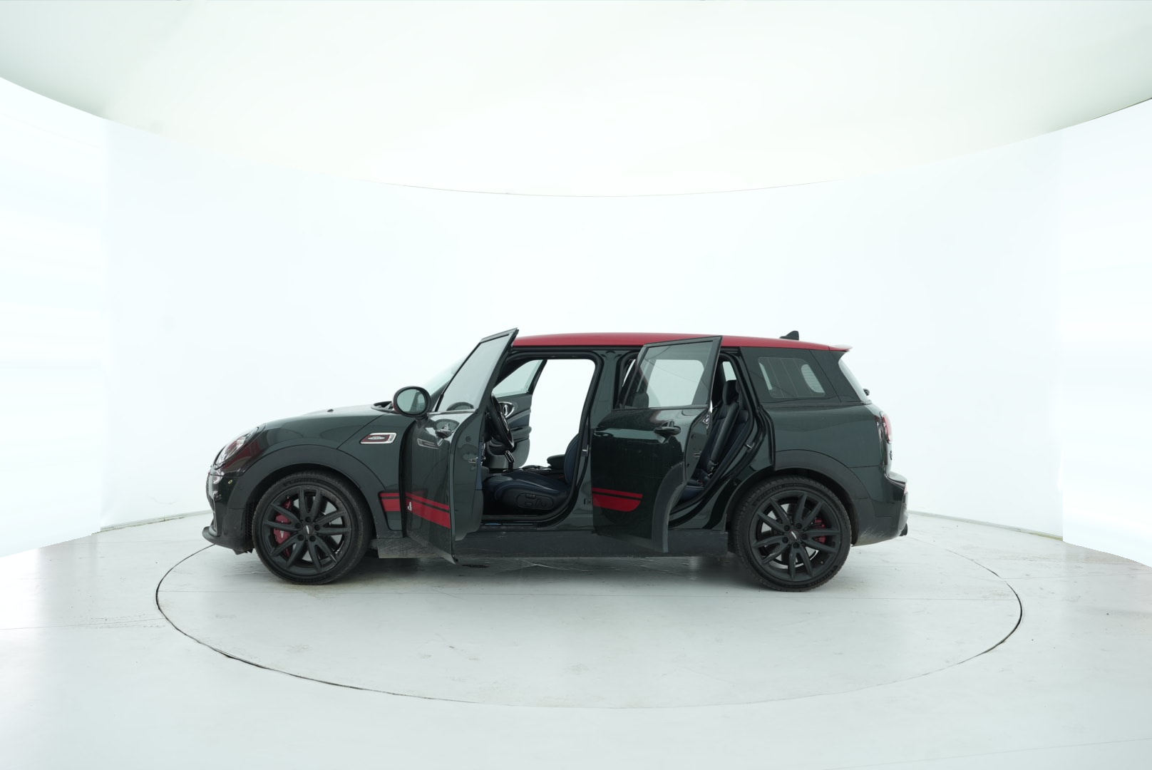 MINI JCW CLUBMAN 2020 — фото 12