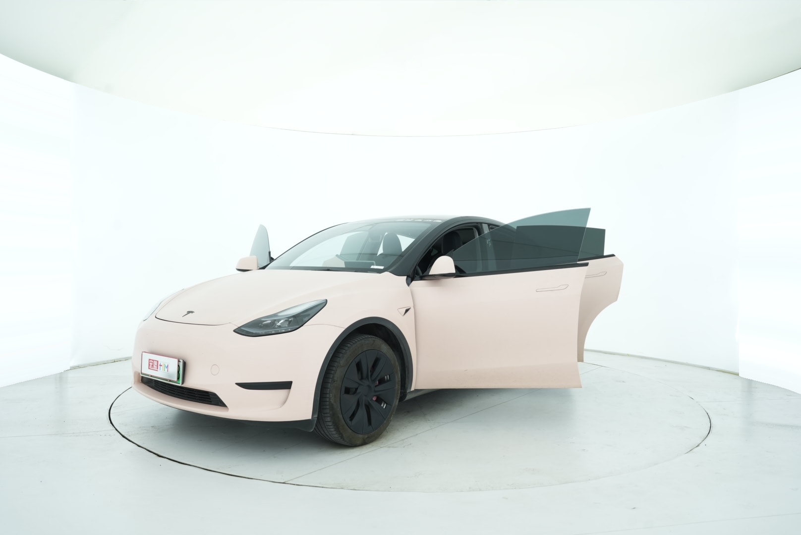 Tesla Model Y 2022 — фото 10