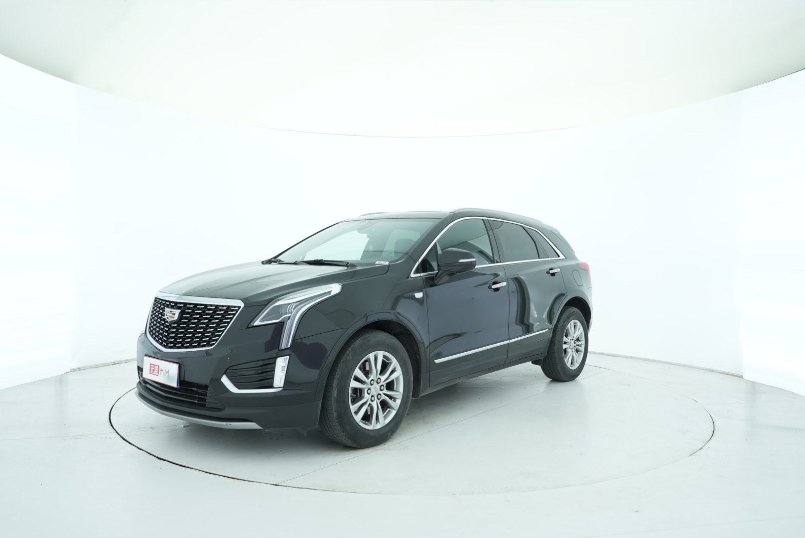 Cadillac XT5 2022 — фото 1