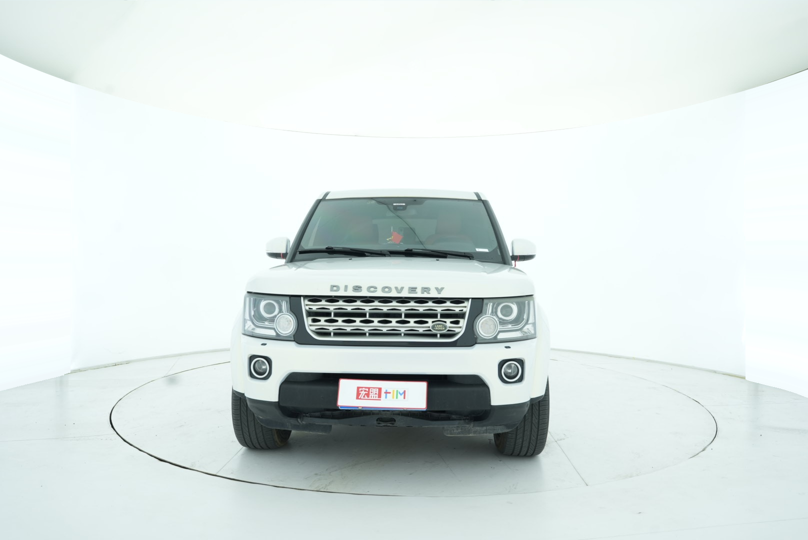Land Rover Discovery 2014 — фото 15