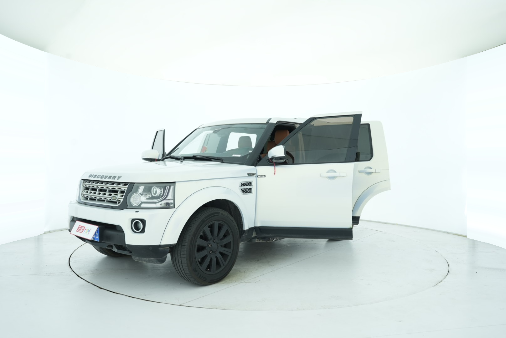 Land Rover Discovery 2014 — фото 18