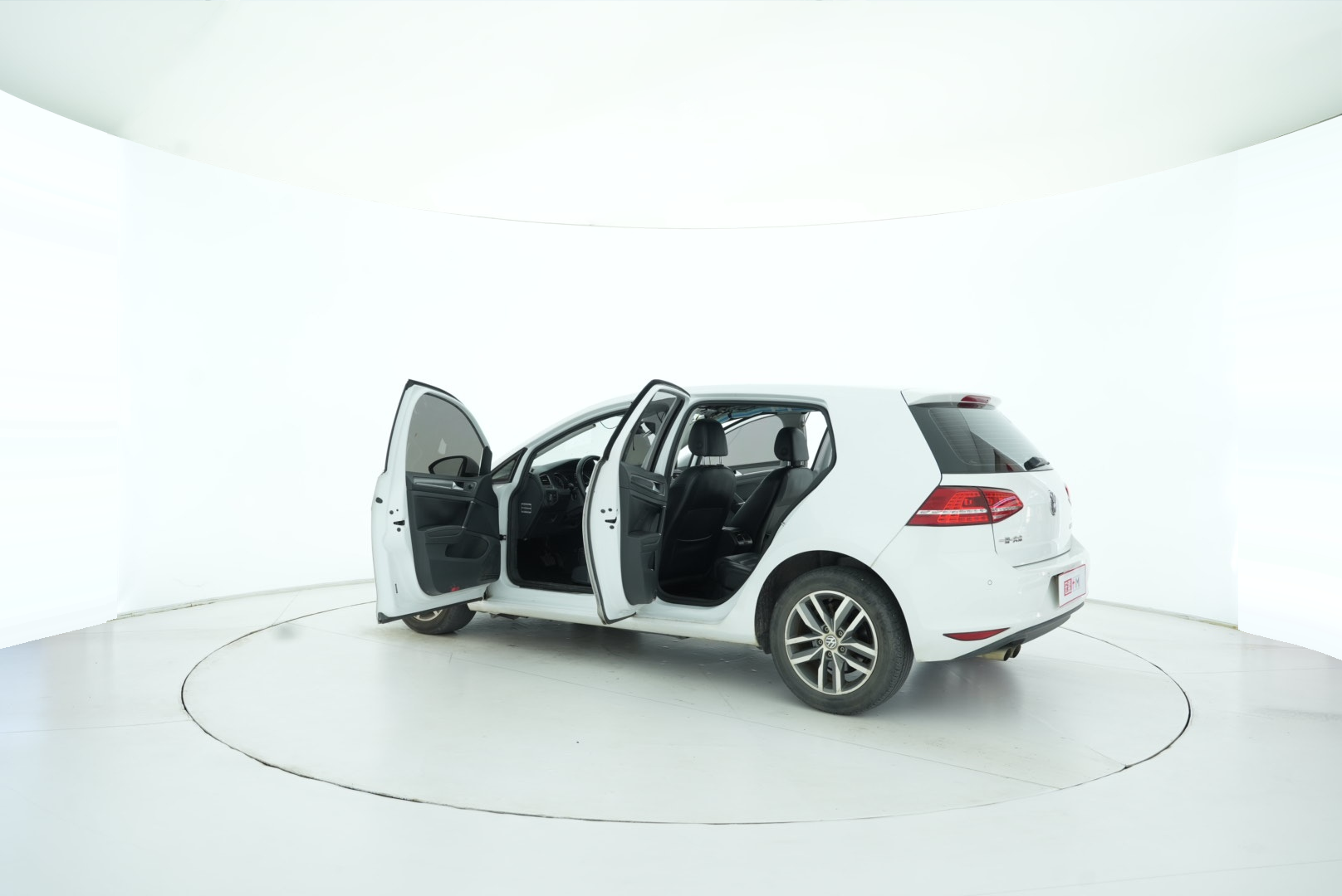 Volkswagen Golf 2015 — фото 13
