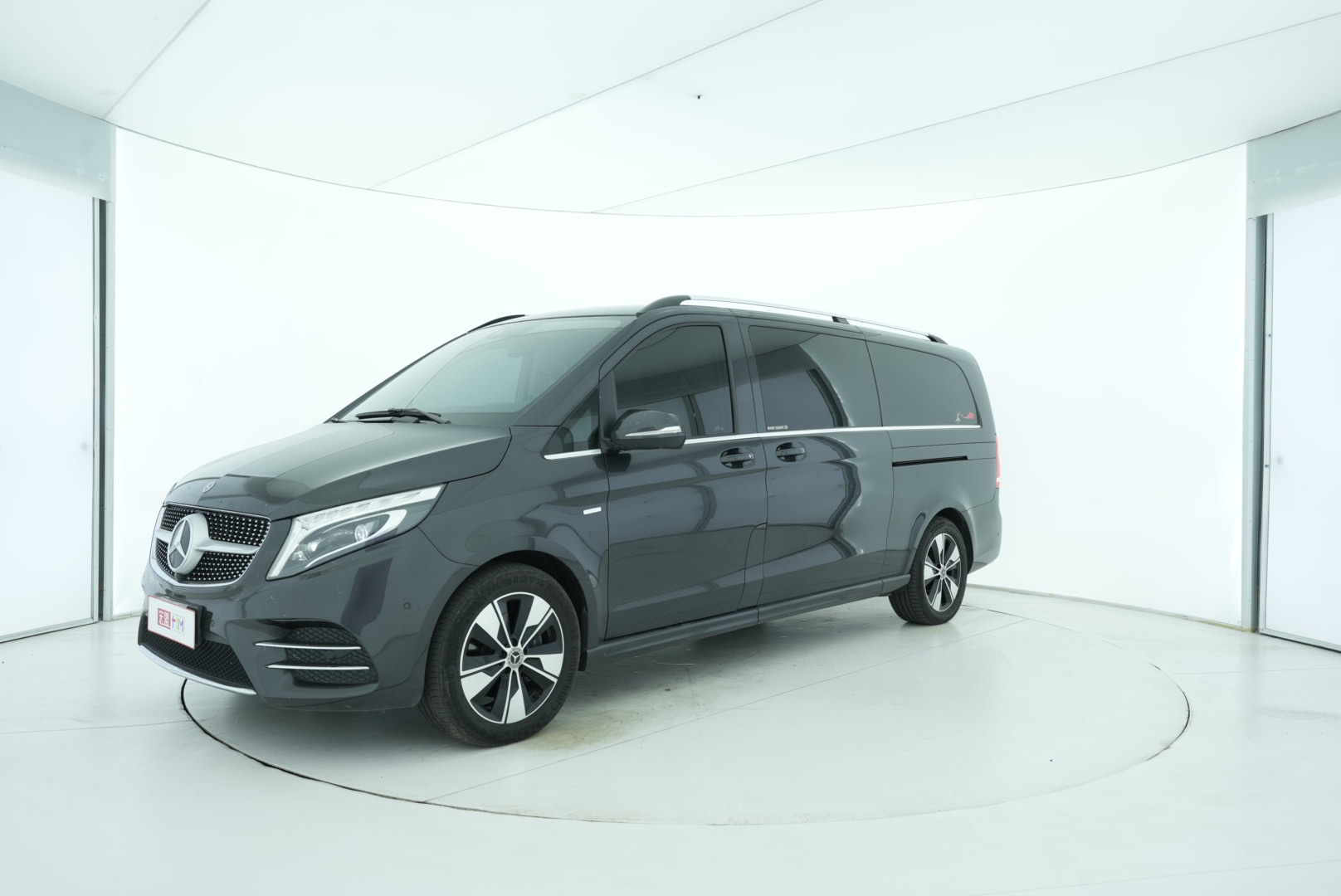 Mercedes Benz V-Class 2020 — фото 2