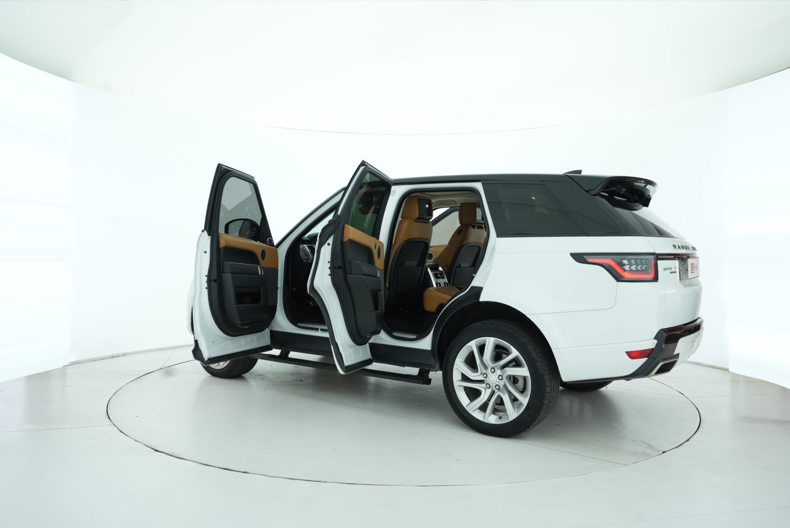 Land Rover Range Rover Sport 2018 — фото 13
