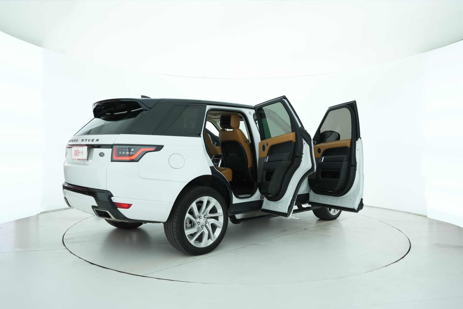 Land Rover Range Rover Sport 2018 — фото 15