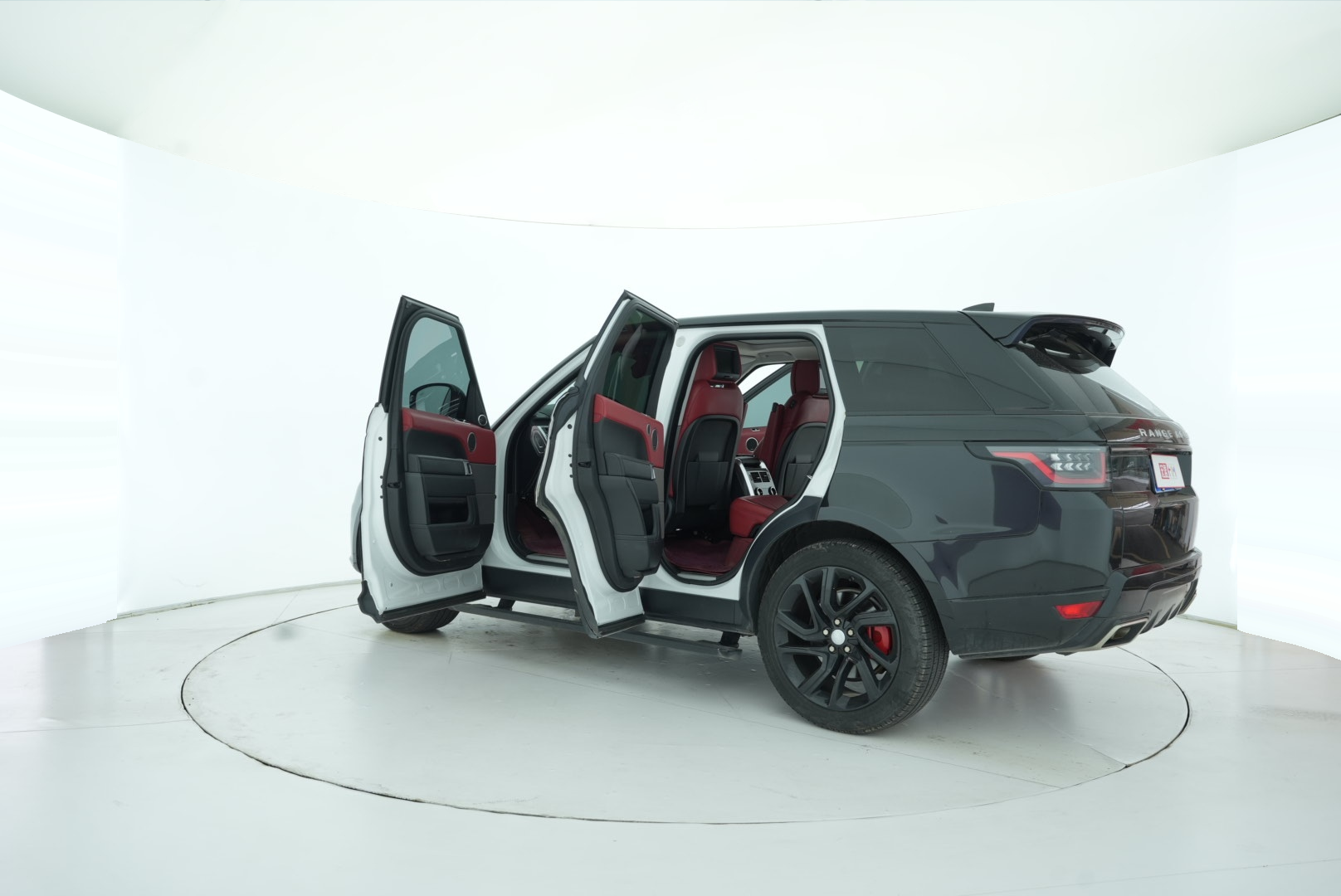 Land Rover Range Rover Sport 2021 — фото 13