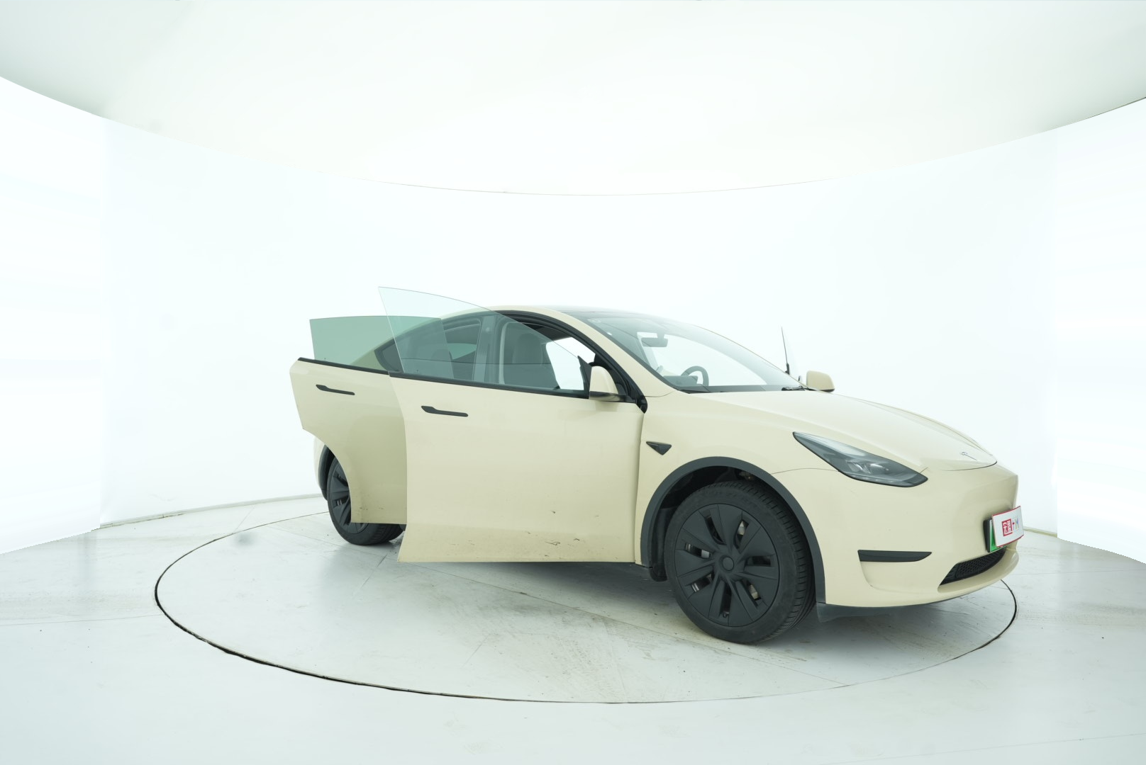 Tesla Model Y 2022 — фото 17